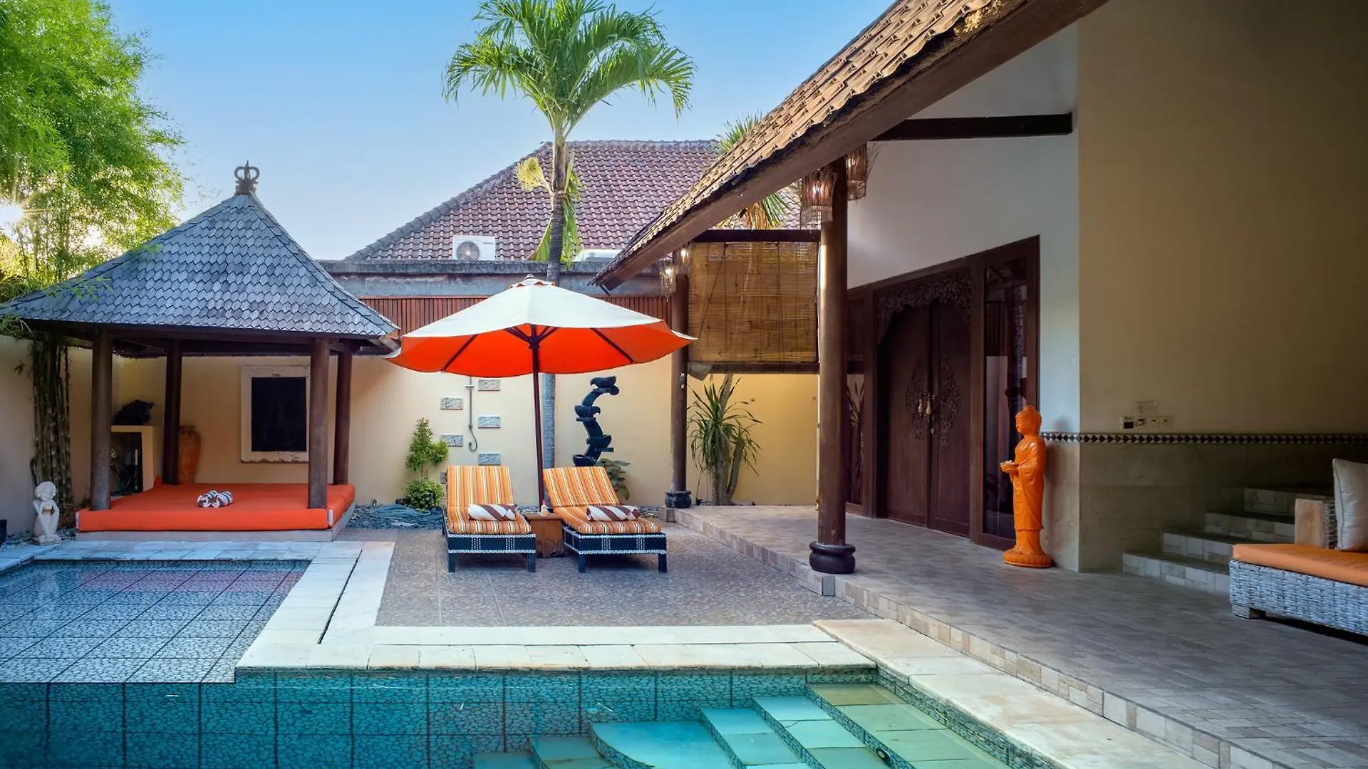 Villa Asyik Seminyak  Indonesia